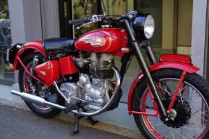 ロイヤルエンフィールド BULLET350　中古車 旧型アイアンモデル