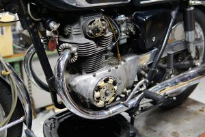 ホンダ CD250ドリームの整備