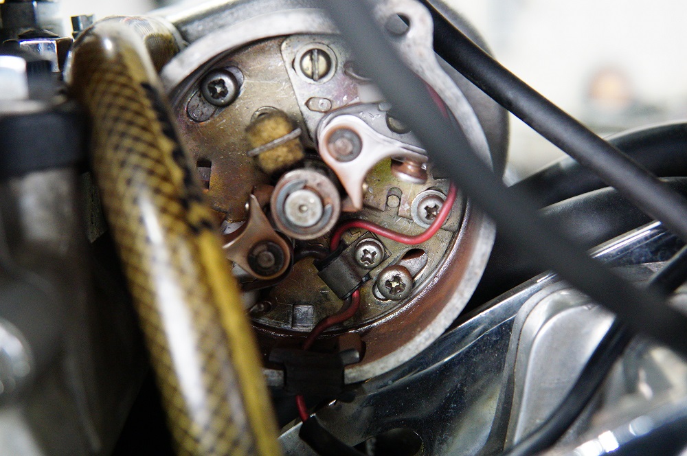 カワサキ W1SA エンジン不調の修理　キャブレター＆ポイント