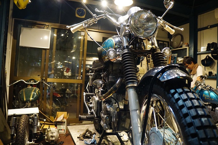 ロイヤルエンフィールド　スクランブラー　カスタム