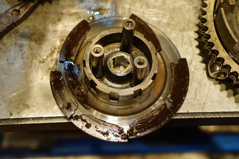 ロイヤルエンフィールド　クラッチの不調修理