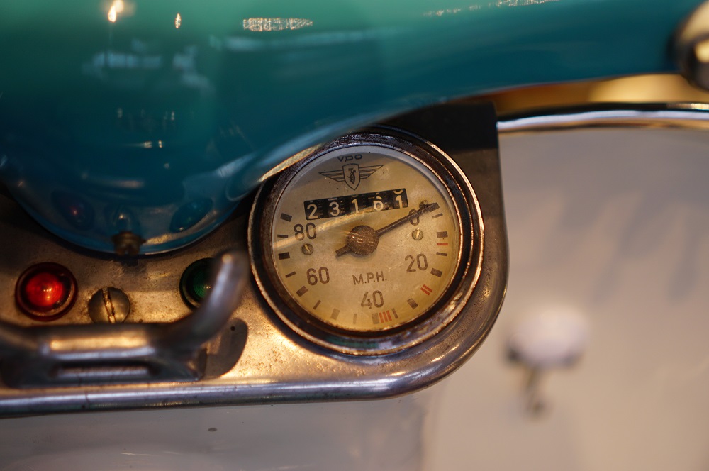 ツェンダップ　ベラのスピードメーター交換