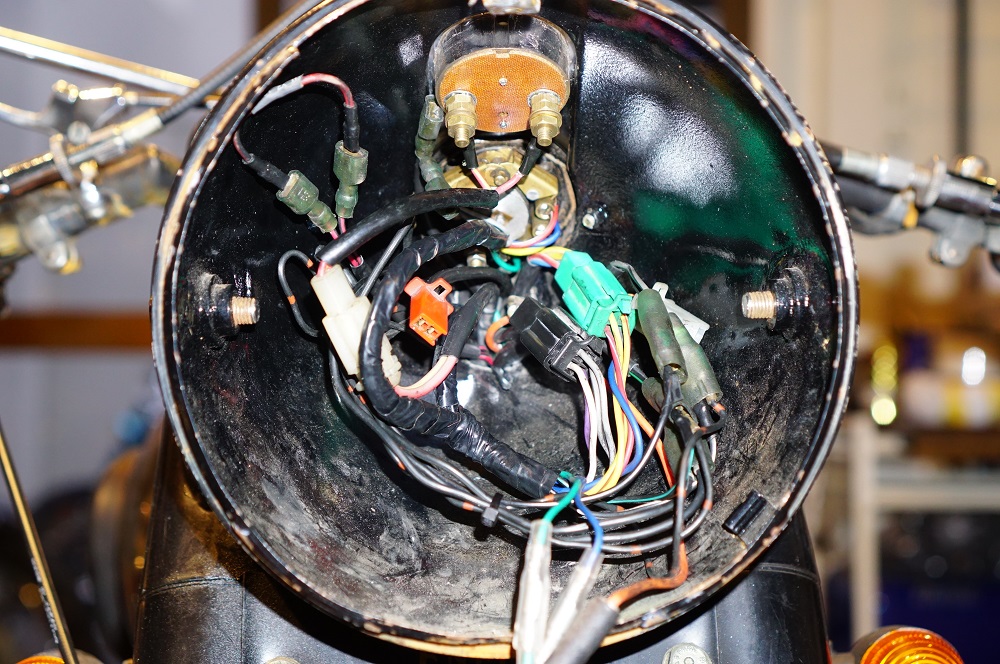 本日より営業！　新年一発目の作業内容は