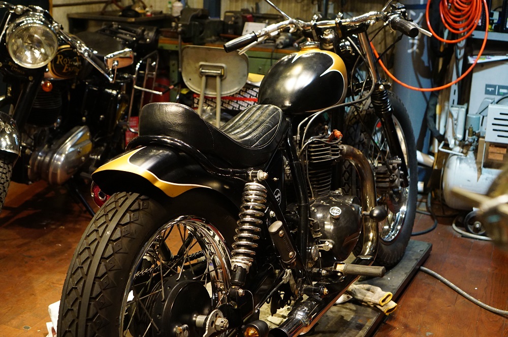 カワサキ　２５０TR　点検メンテナンス