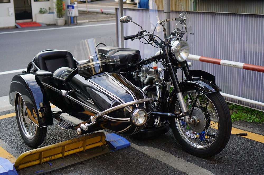 ロイヤルエンフィールドサイドカーのあれこれ作業