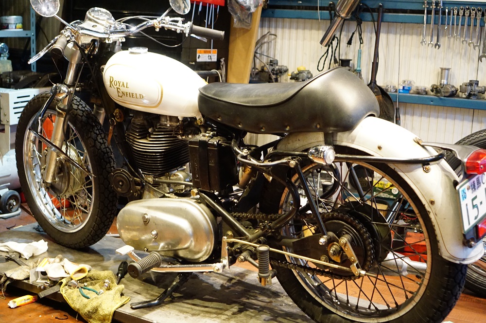 ロイヤルエンフィールド　クイック修理とか点検とか