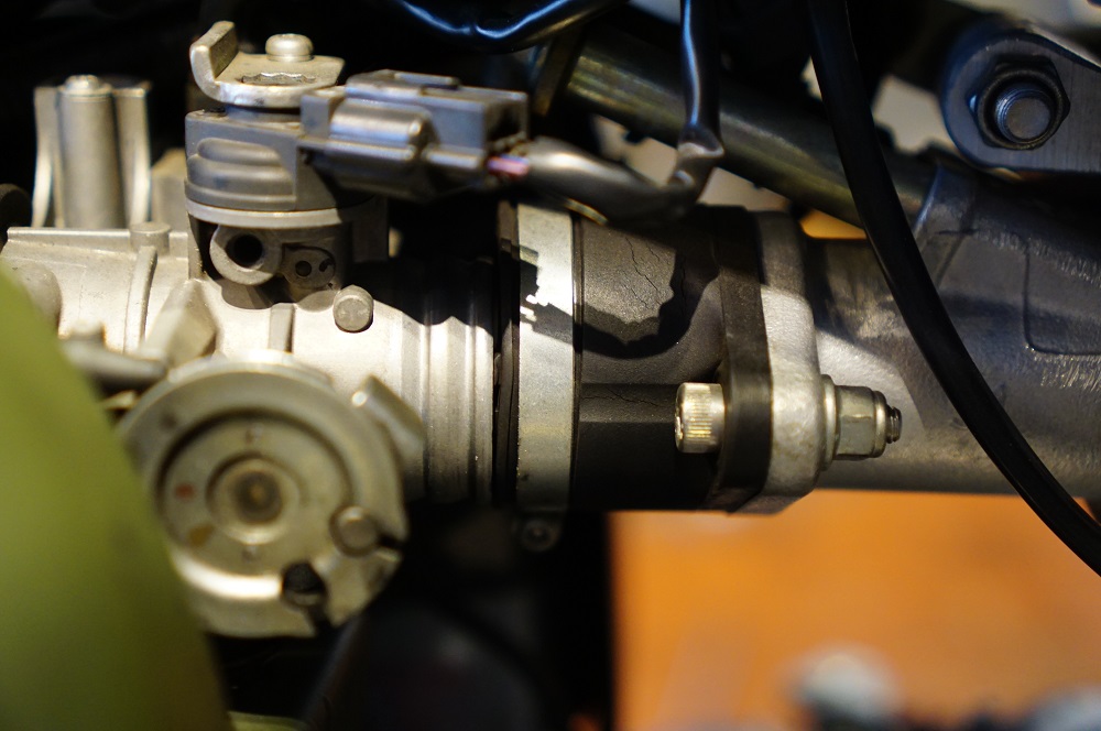 ロイヤルエンフィールド　クラシック５００の修理とか機械式レギュレーターとかダイナモとか