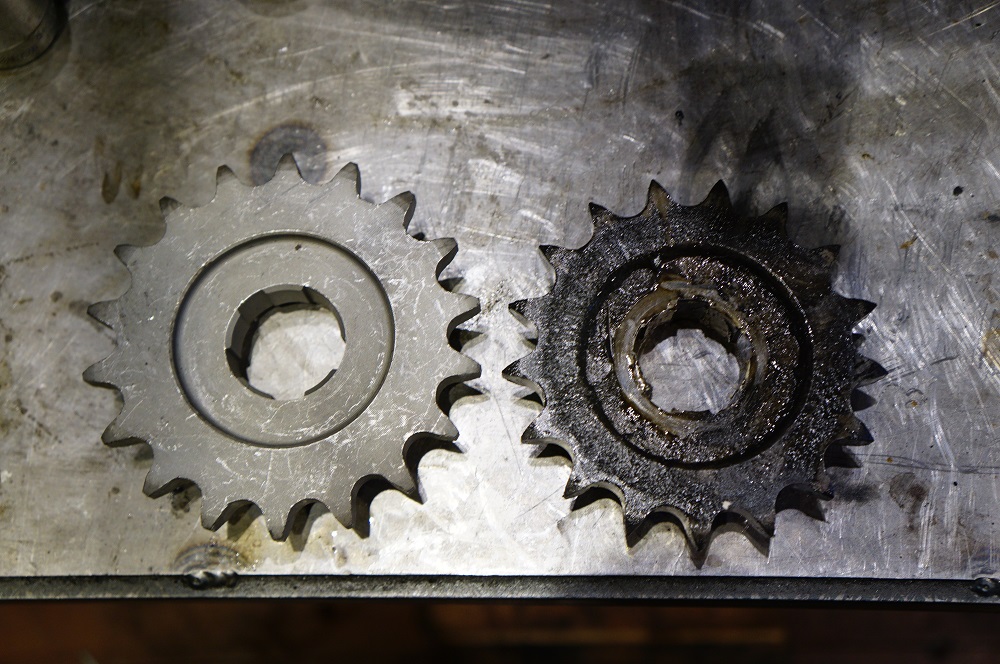 ロイヤルエンフィールド　スプロケ交換でハイギヤー