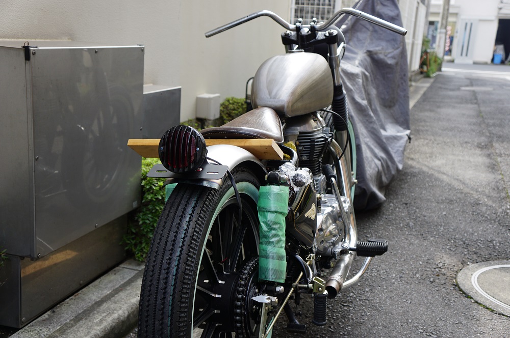 ロイヤルエンフィールド　クラシック３５０　カスタム