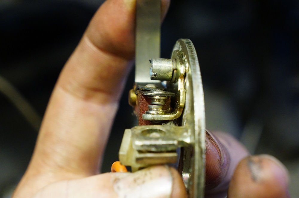 ロイヤルエンフィールド　ポイント修理&ローダウン