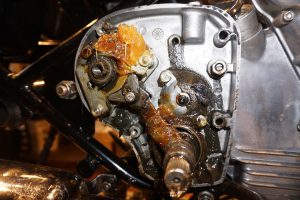 旧型アイアンロイヤルエンフィールド　総点検つづき