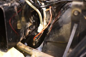 メグロ　イグニッションコイル交換