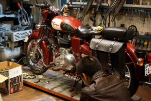 明日は車検のため、営業時間が変更となります