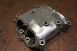 ダブワンチョッパー　アルミ磨き！