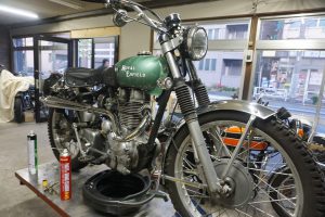 明日はツーリングのため、お店は休みとなります