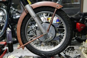 ヨレヨレの海外製パーツを、それっぽくカッコ良く取り付けるコツ