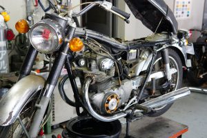 ホンダ CB250ドリームの社会復帰作業