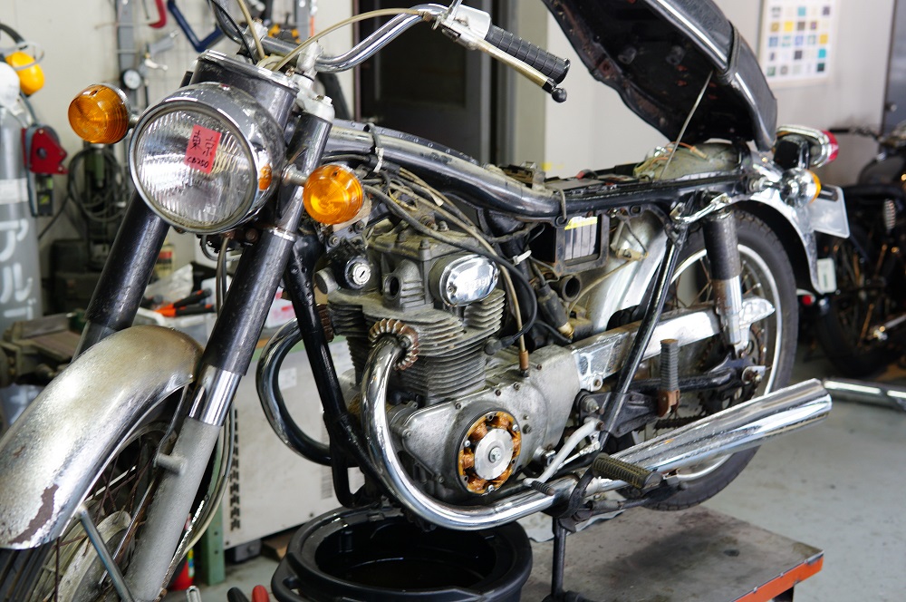ホンダ CB250ドリームの社会復帰作業 | 後藤屋モーターワークス
