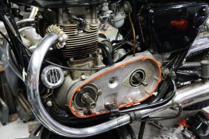 やっと一段落、カワサキW1の車検完了　オイル漏れ修理