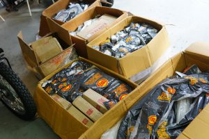 ロイヤルエンフィールド 旧型アイアンモデル用の純正パーツ　大量入荷しました