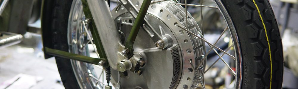 ロイヤルエンフィールドBULLETへカンリン製レーシングドラム取付け完成　と、CB750Kのシート