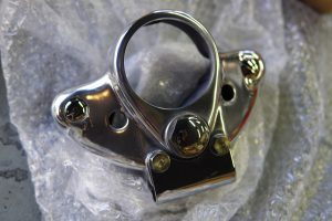 イギリスからロイヤルエンフィールドの部品が届きました