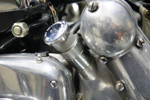 エンジンオイルが減る&後輪がベチョベチョに汚れるロイヤルエンフィールドへおすすめパーツ