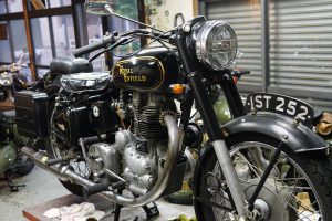 ロイヤルエンフィールド　アイアンモデルの車検整備