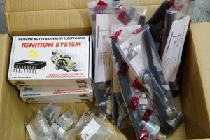 ロイヤルエンフィールドの部品が届いてます